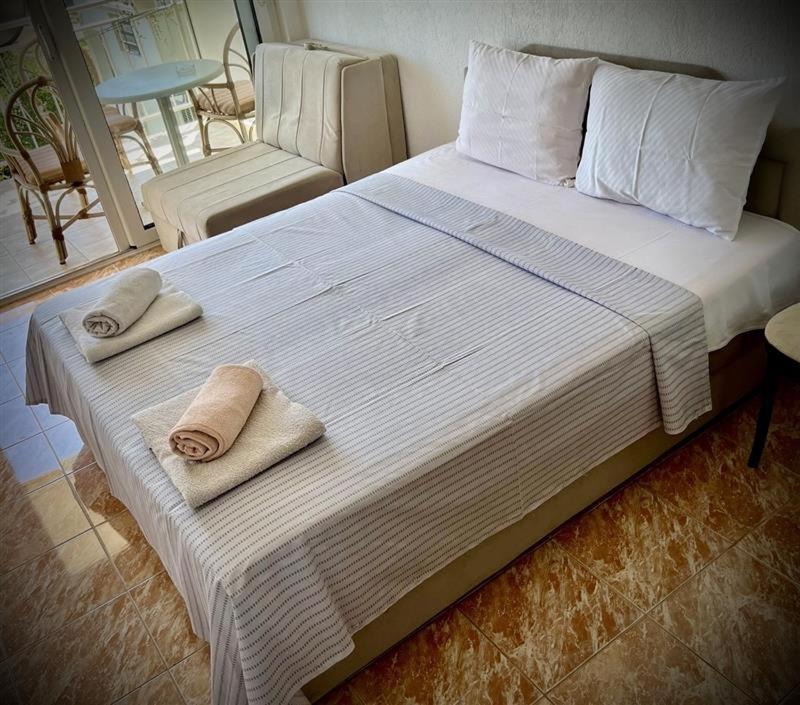 Apartmani Neda Bane Petrovac Exterior photo